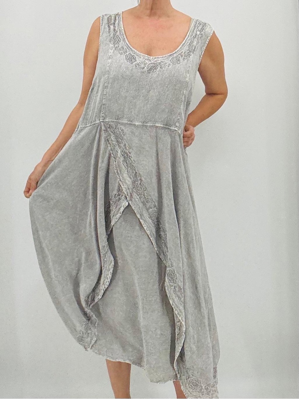 HolyClothing Renaissance Celtic Viking Boho Embroidered Sleeveless Maxi Dress